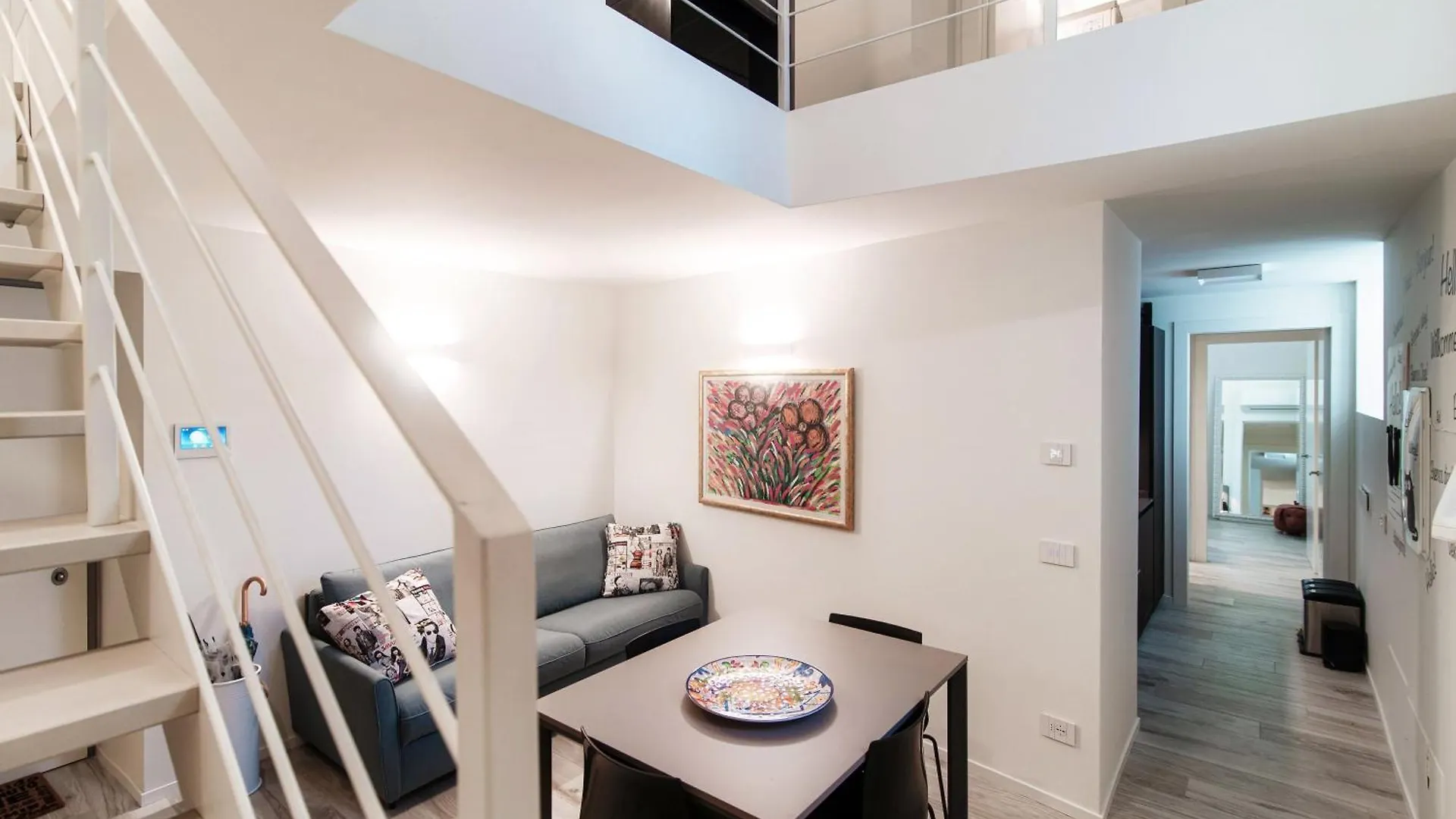 Appartamento Palazzo Diaz Suites - By MyhomeinCôme
