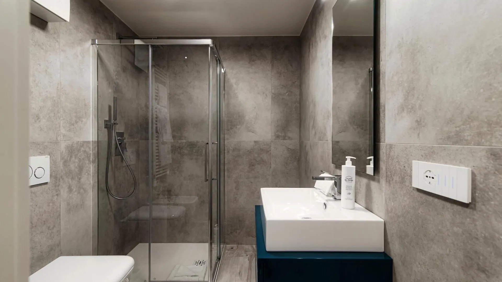 Palazzo Diaz Suites - By MyhomeinCôme