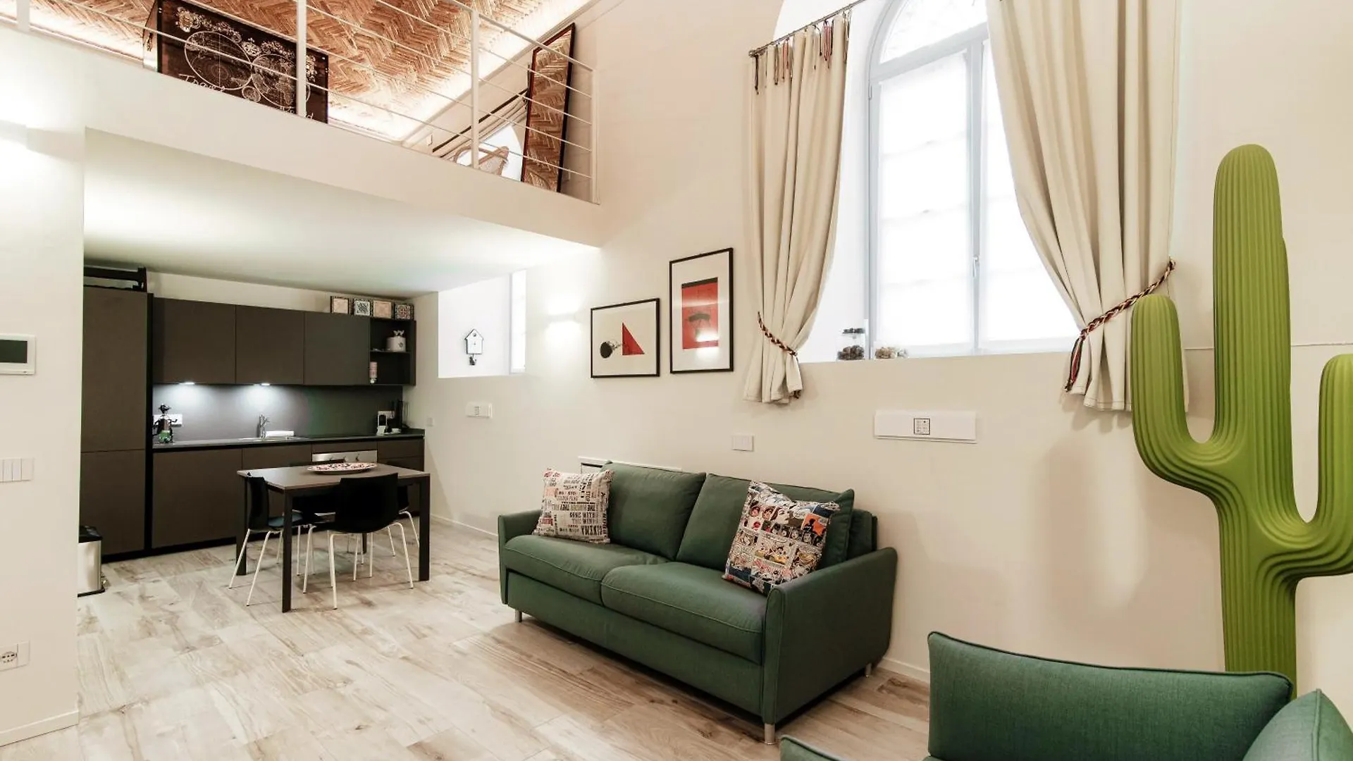 Palazzo Diaz Suites - By MyhomeinCôme 0*,